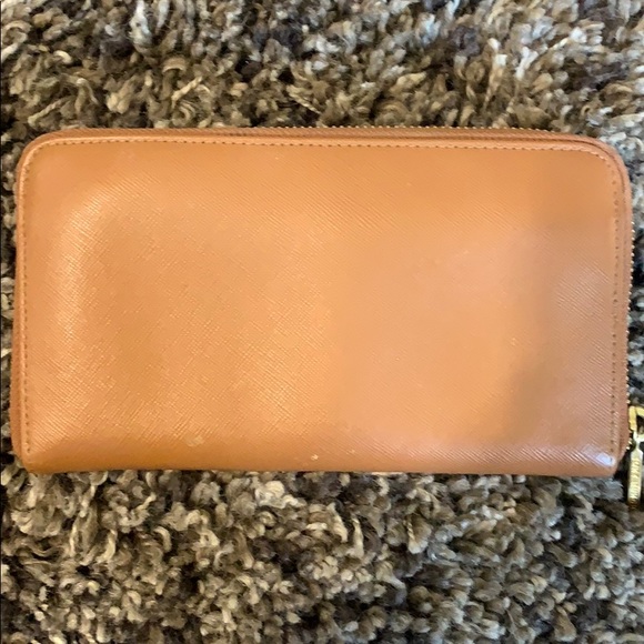Tory Burch wallet - Picture 2 of 4
